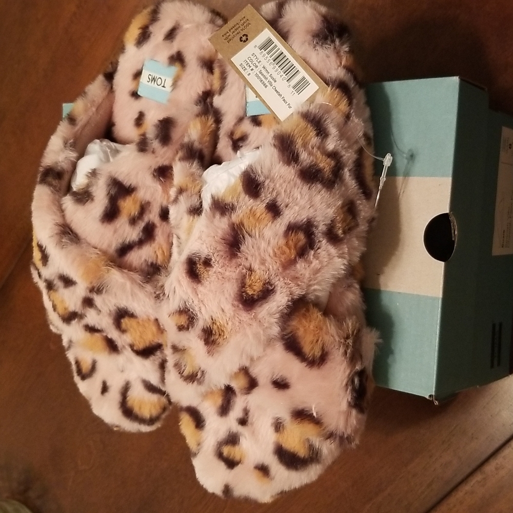 Womens Toms Susie Slippers Pink Cheetah 8.0